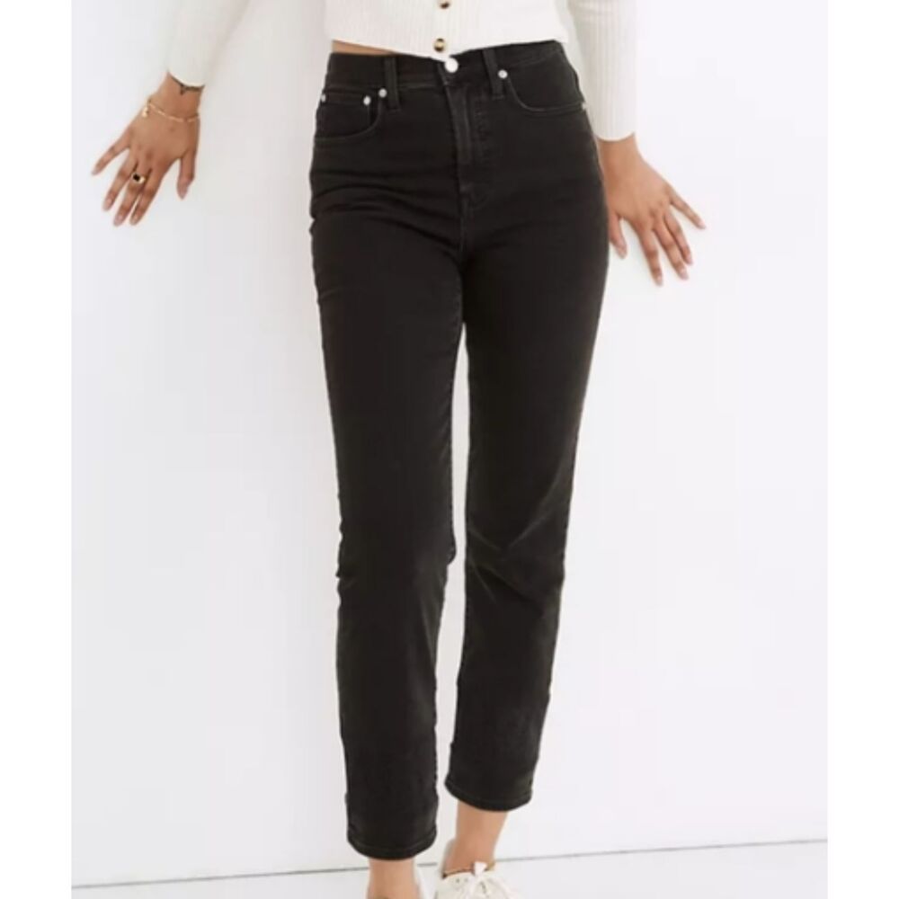 Madewell Jeans 33P Women's Black Petite Classic Straight Leg High Rise Cropped